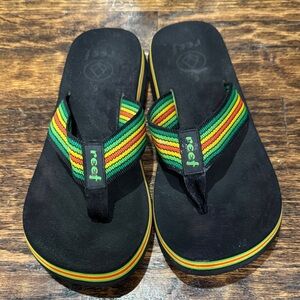 Reef Black Sandals with Rasta Vibrant Striped Straps flip flops sz 6